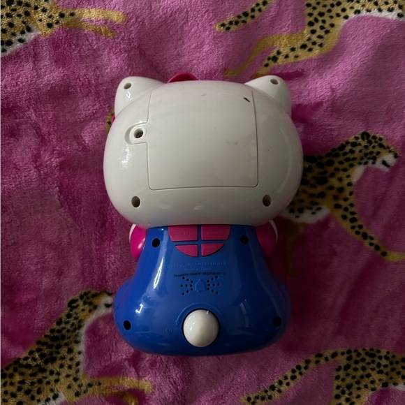 hello kitty alarm clock from the 2000s - Picture 2 of 2